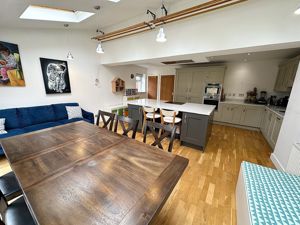 Kitchen/ Family Room- click for photo gallery